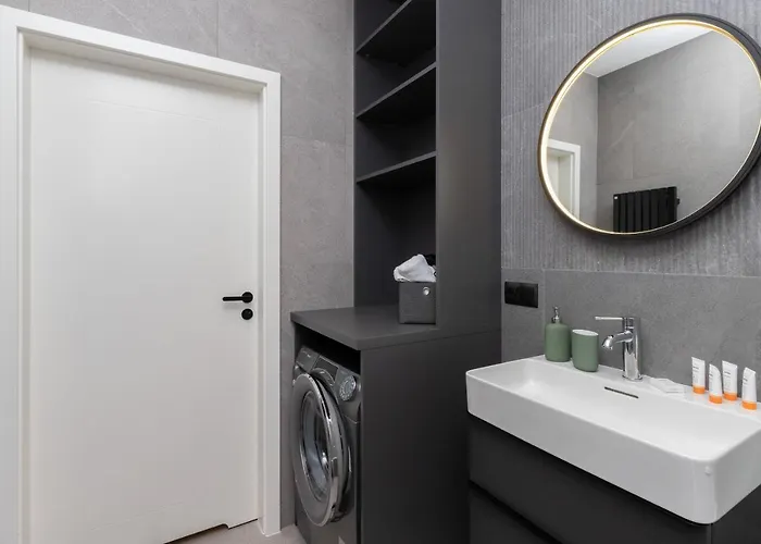 The Olive Center By Renters *